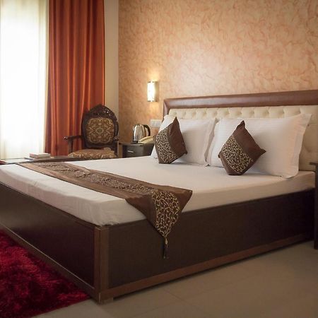 The Baghban Hotel & Resort, Baddi Exterior foto